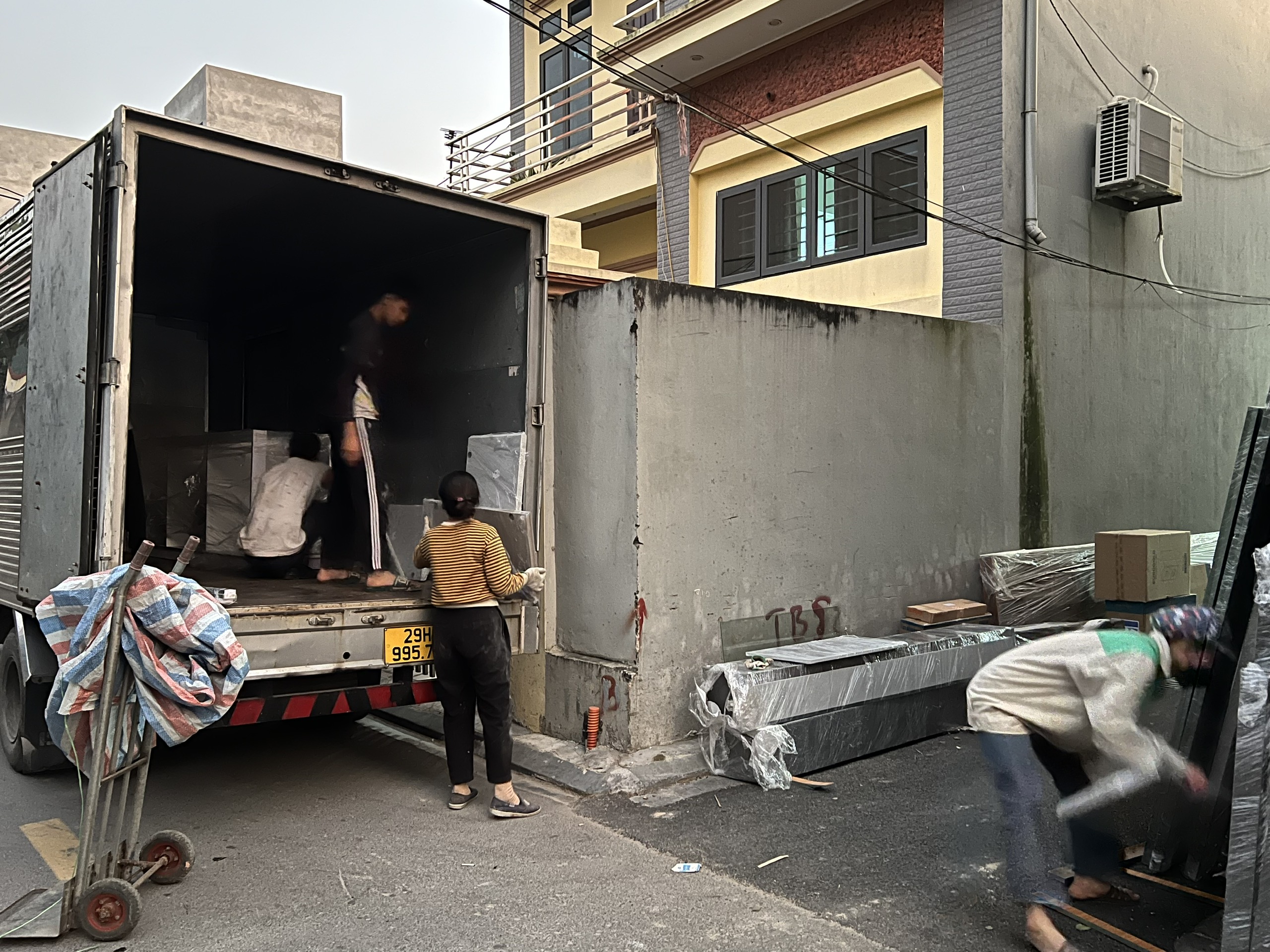 Thi công thực tế